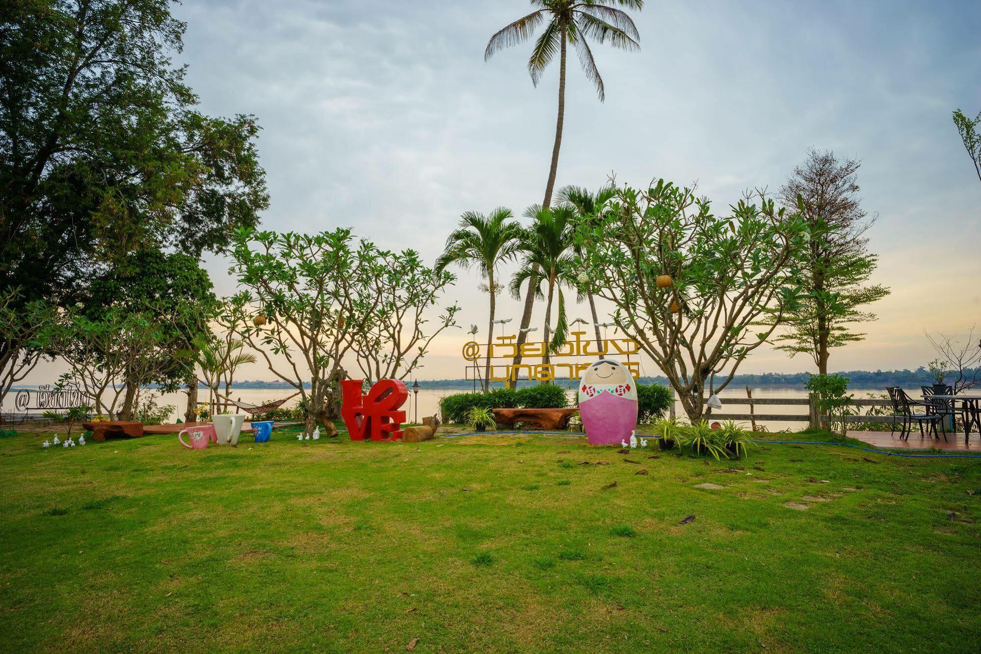 Vieng Khong Hotel Mukdahan Kültér fotó